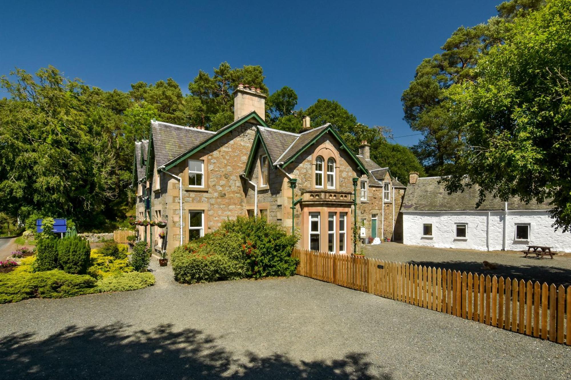 Strathardle Lodge Kirkmichael  Екстер'єр фото